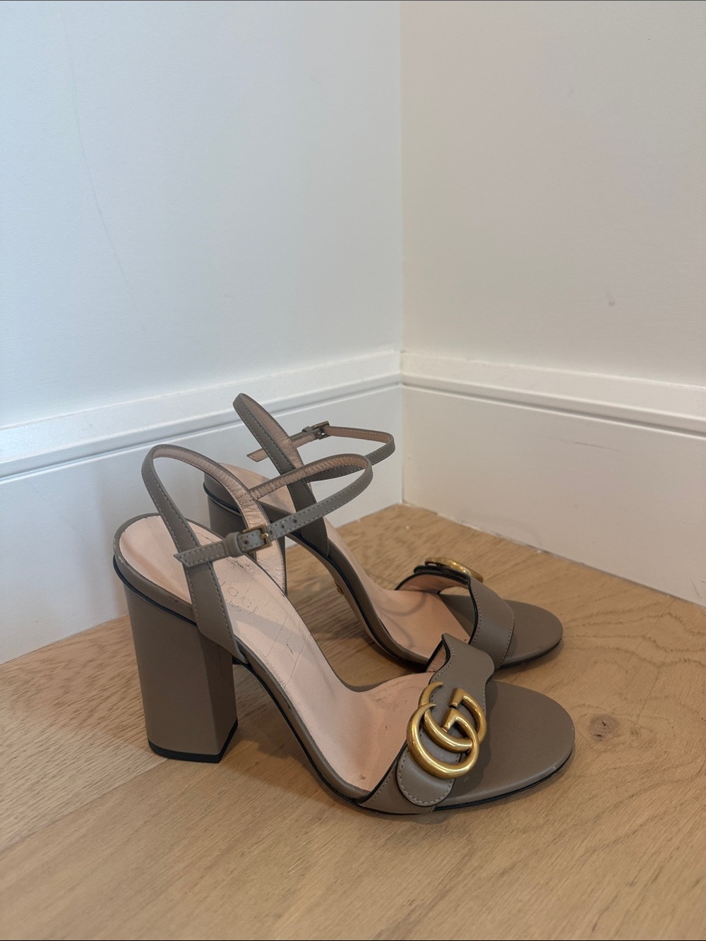 Gucci Taupe Leather Block Heel Sandals with Gold Double-G